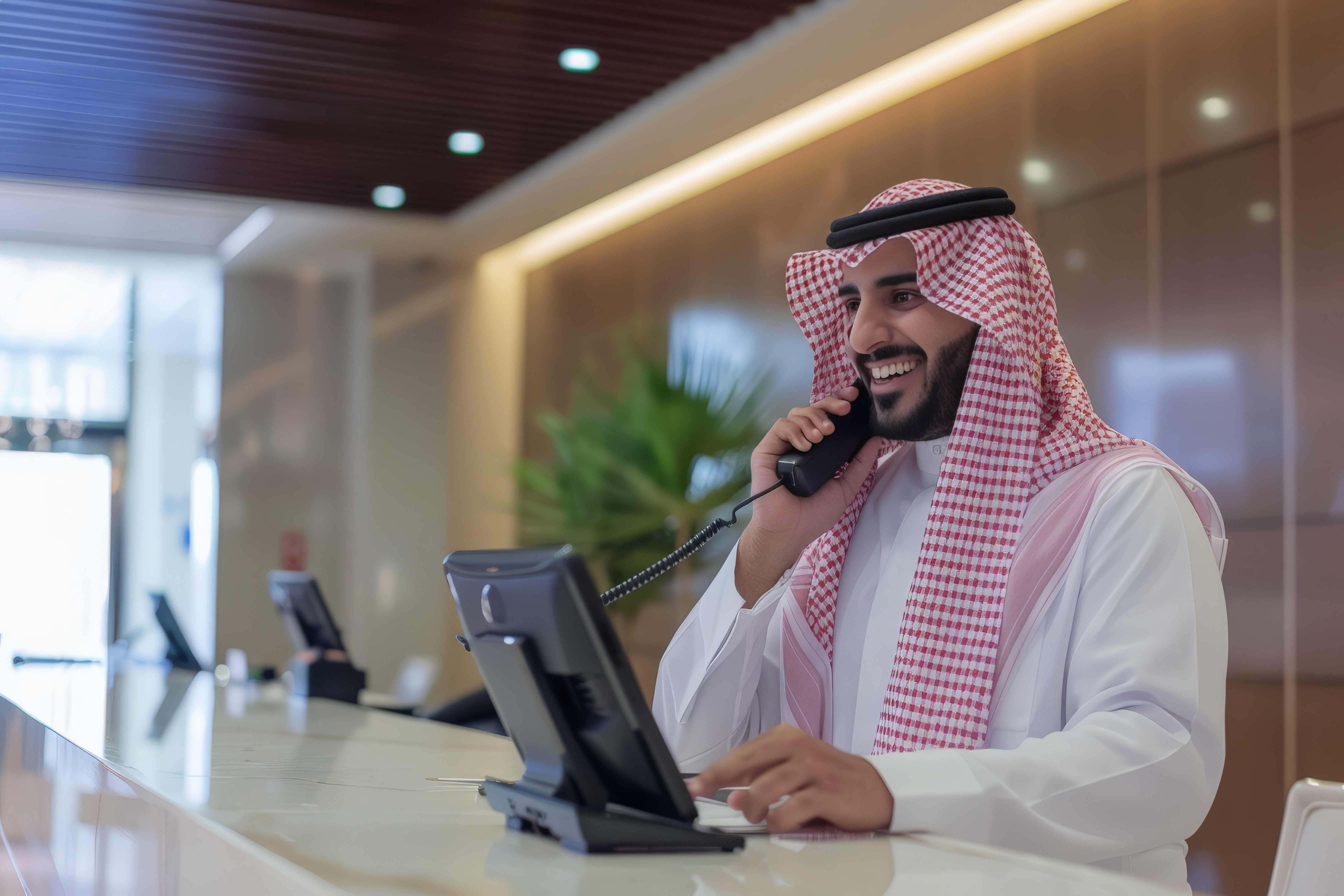 موظف مكاتب أماميه للشقق المفروشه